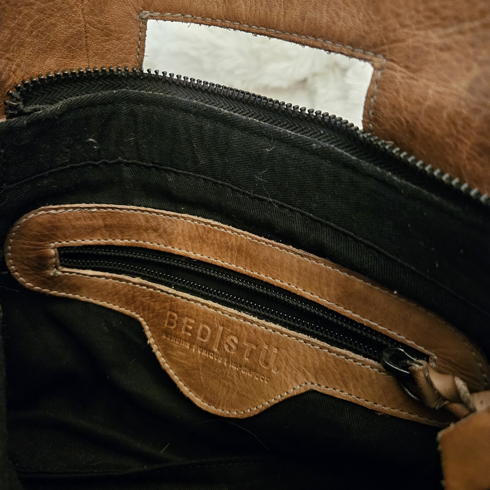 Bedstu Woven Leather Crossbody Bag - Picture 15 of 15